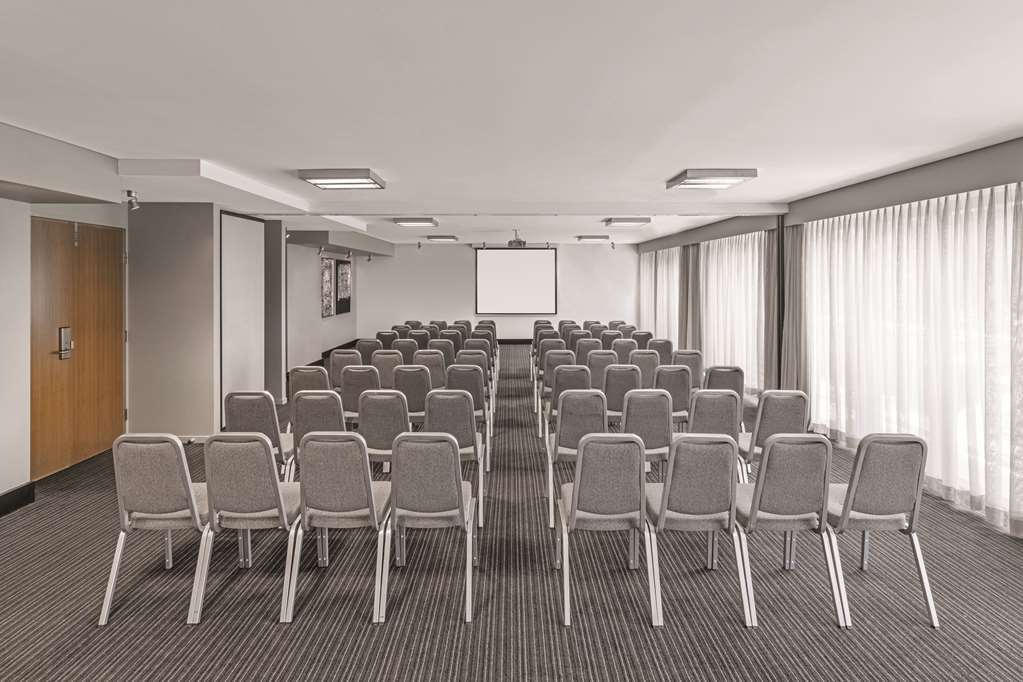 Adina Apartment Hotel Darwin Waterfront Facilități foto